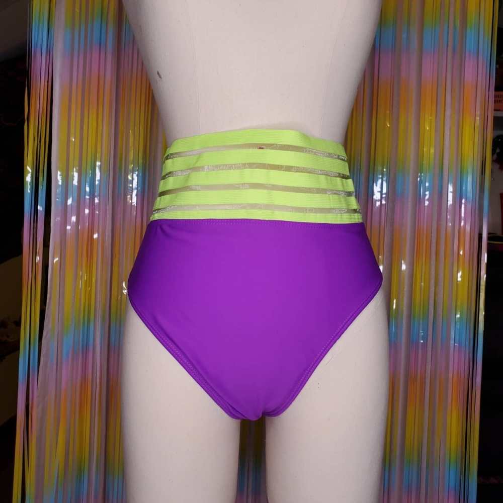 High Waisted bottoms